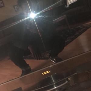 Meet your Posher, Daveon